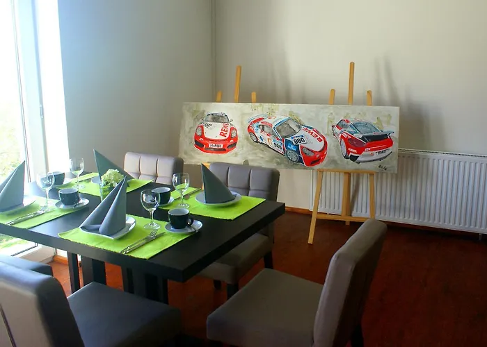 Fast Lane Hotel