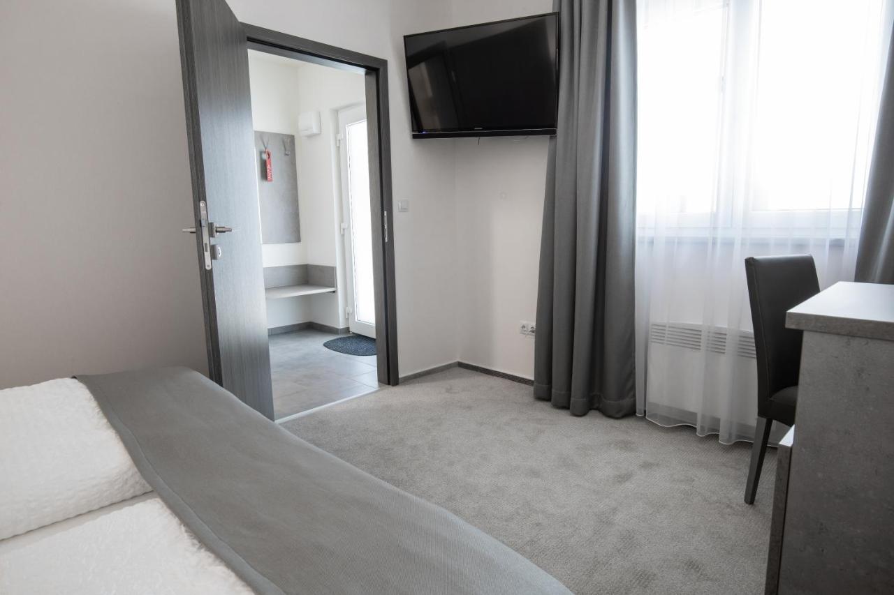 Hotel Fast Lane Barweiler